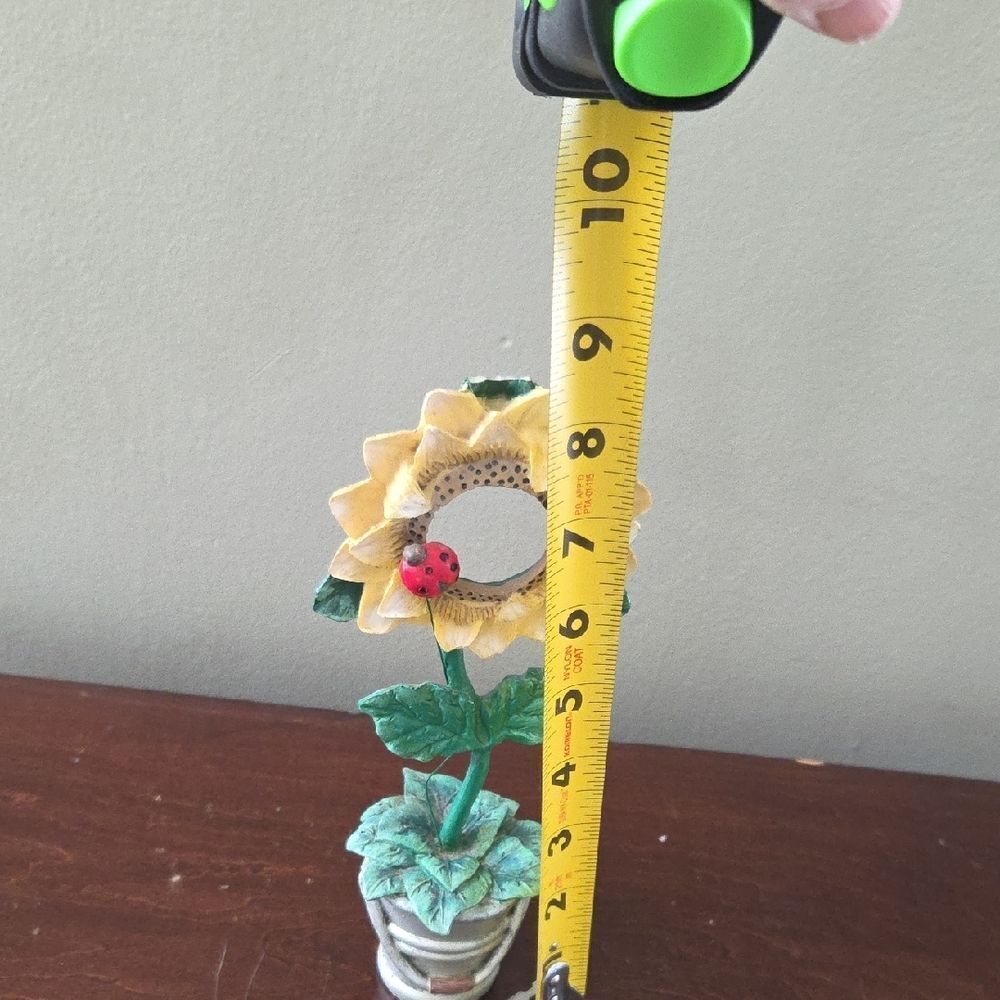 Sunflower Decor with Ladybug Accent - Picture 7 of 8
